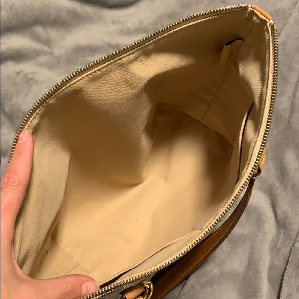 LV damier azure Totally PM- MOVING MUST SELL - Picture 4 of 10